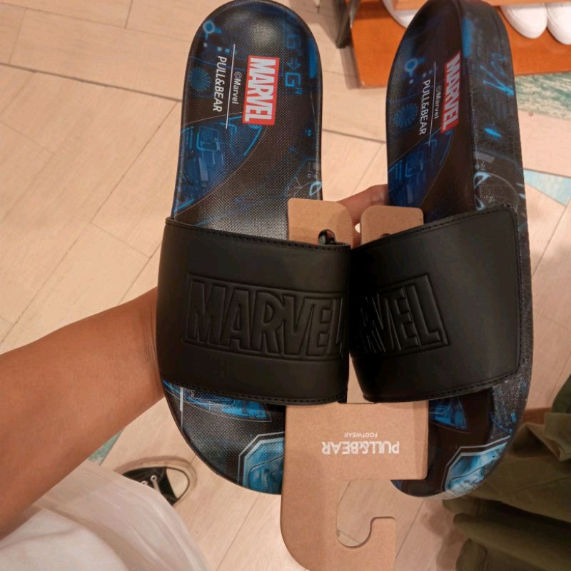 Shoes sandal Marvel PULL&BEAR MAN Jastip (jasa titip)