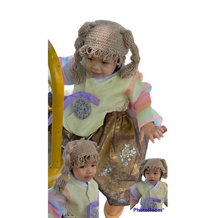 Topi rajut rambut pendek ,& poni