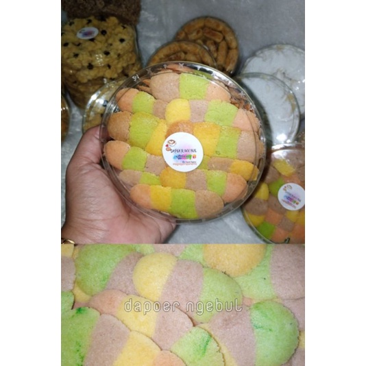 

kue kering Lidah Kucing