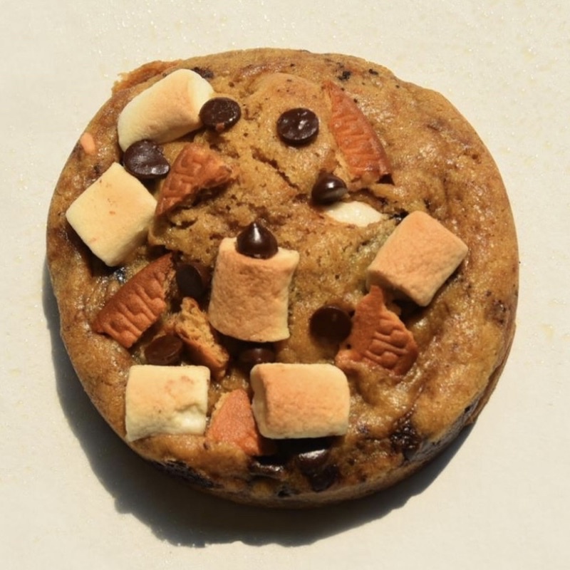 

Smores Truly Stuffed Cookie