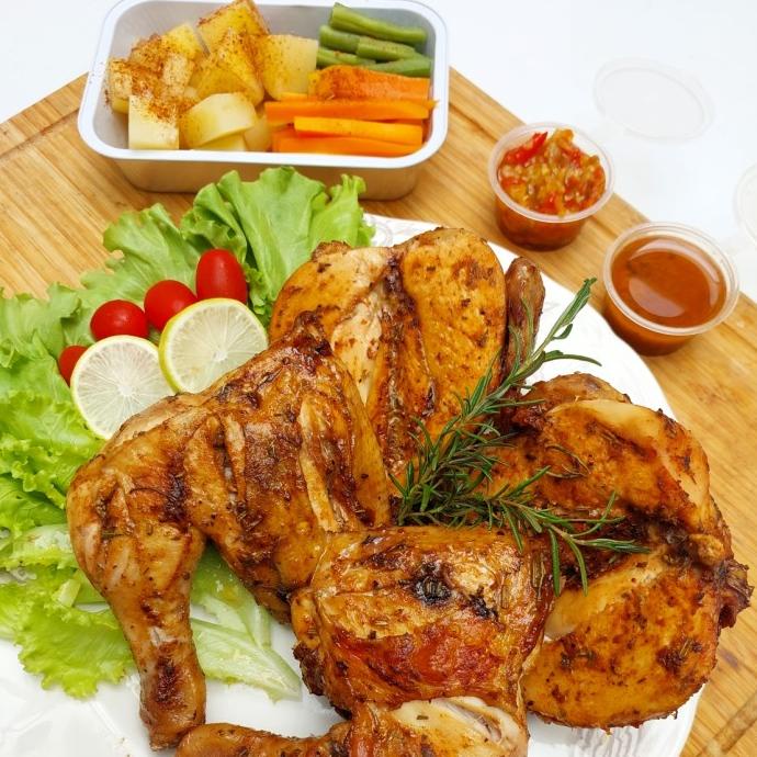 

Ayam Panggang Rosemary Premium Hampers (1 ekor)