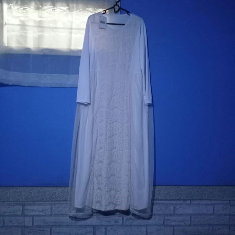 gamis / tunik putih
