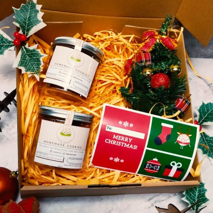 

Coobies Mistletoe Hampers - Paket kue natal [Ready Stock] Soft Cookies