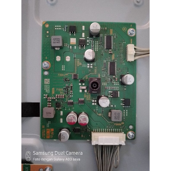 Inverter Sony 49X7000E