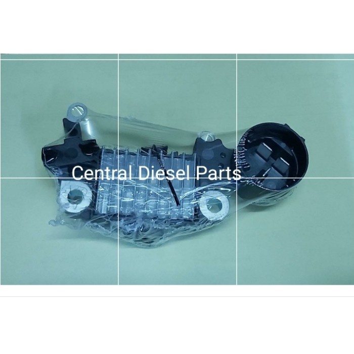 CDPS IC Regulator Alternator Isuzu Traga 12V