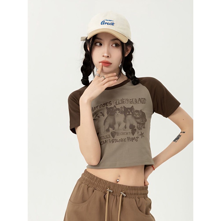 Red T-shirt katun lengan pendek jahitan retro Amerika warna hit musim panas baru manis dan pedas kemeja hot girl crop top pendek