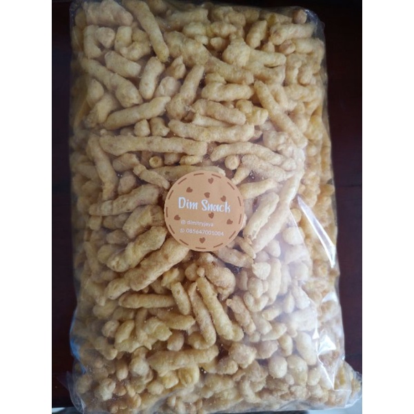 

TWIST CORN BBQ 500 GRAM / OLEH OLEH MAGELANG TEMANGGUNG / KERIPIK KRUPUK CEMILAN SNACK