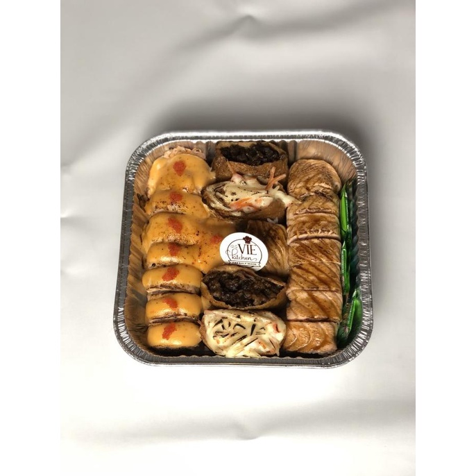 

Promo Sushi Mix Inari Hampers