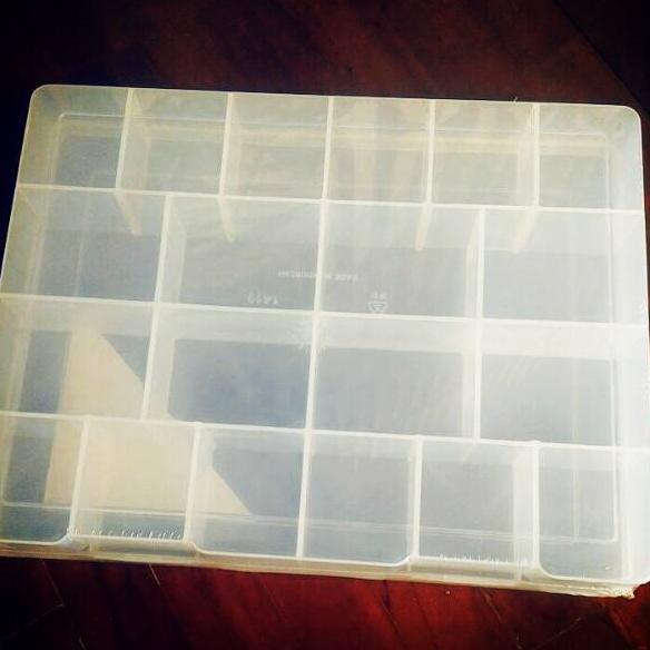 

Buy Now Box wadah karet 20 sekat.