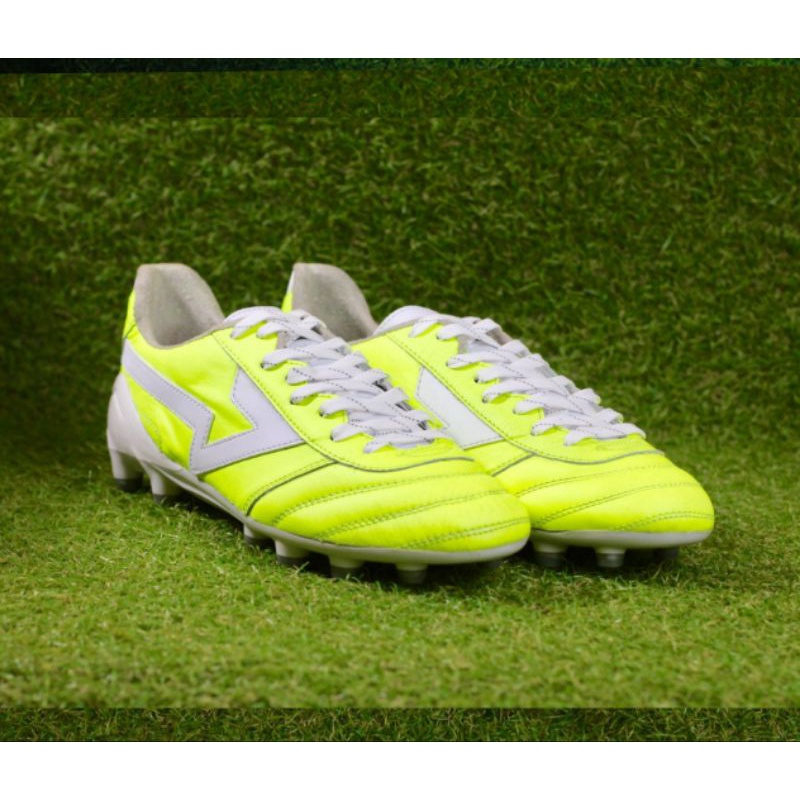 Sepatu sepakbola sevspo maestro klea SE volt fg