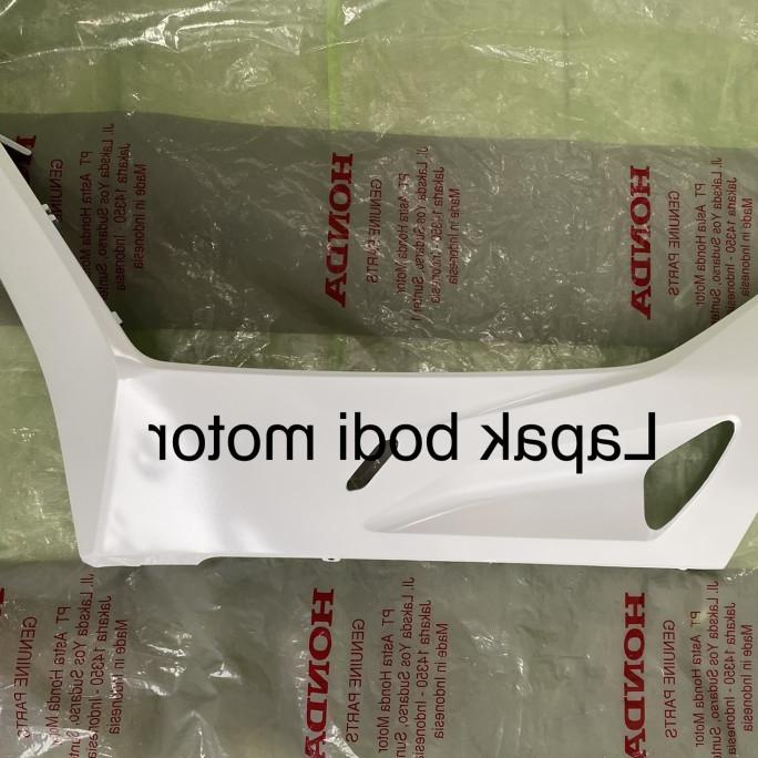 COVER UNDER SIDE L ALL NEW PCX 160 PIJAKAN KAKI BAWAH KIRI PUTIH