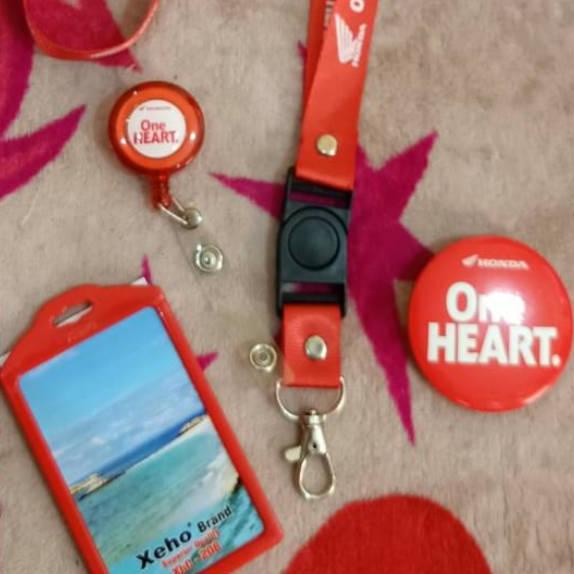 

Buruan Serbu paket tali Id card HONDA one heart ( ecer )ready stok 7EV