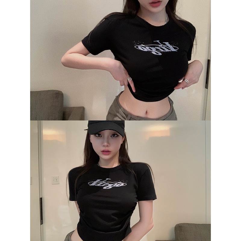 ✧۩❣#COD Suhao hitam lengan pendek slim-fit bahu depan T-shirt perempuan musim panas Amerika hot gadis tinggi pinggang huruf desain rasa ceruk top pendek