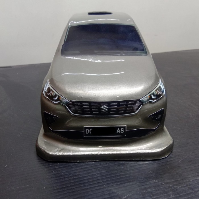 Terlaris Tempat Tissue Miniatur Tipe Mobil Suzuki Ertiga 2019
