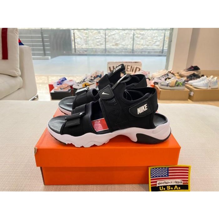 Terlaris Sandal Nike Canyon Black Women 100% Original Cv5515-001