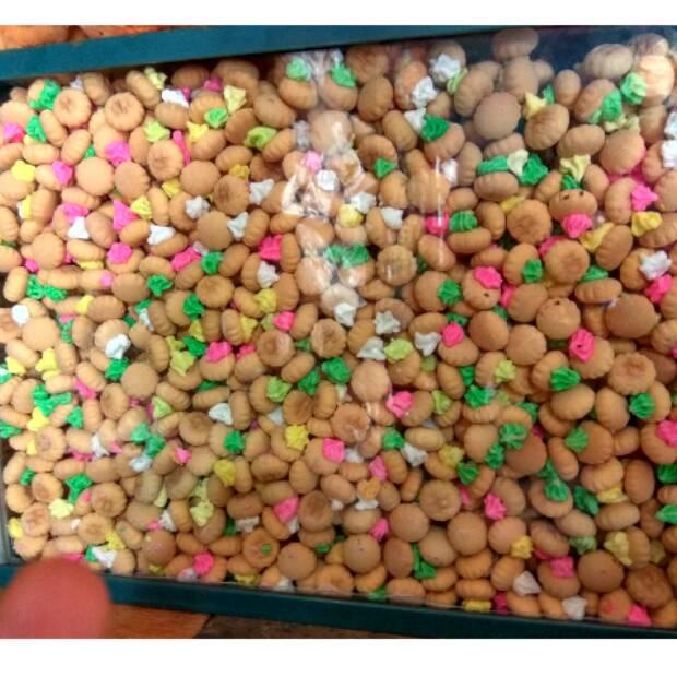 

Ready Stok Gemrose biskuit dengan gula warna 450gram