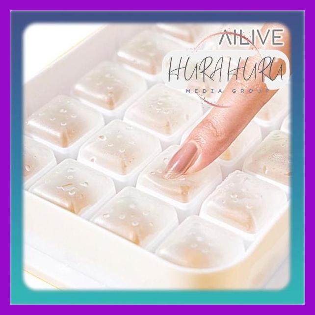 

Cetakan Es Batu 28 Tray Silikon Model Tekan Wadah Box Sekop Es Ice Tray Box Dengan Tutup Murah Banget !!