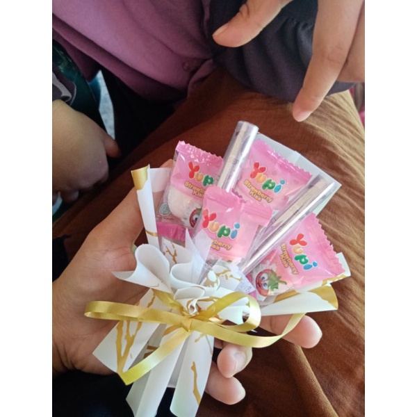 

BUCKET MINI / ANGPAU YUPI TINGGAL ISI UANG