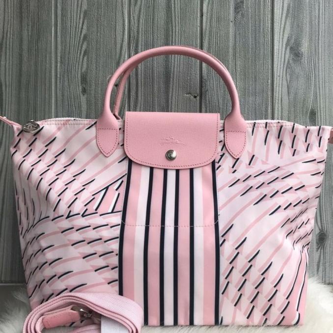 longchamp le Pliage Neo Pastel top handle bag pink