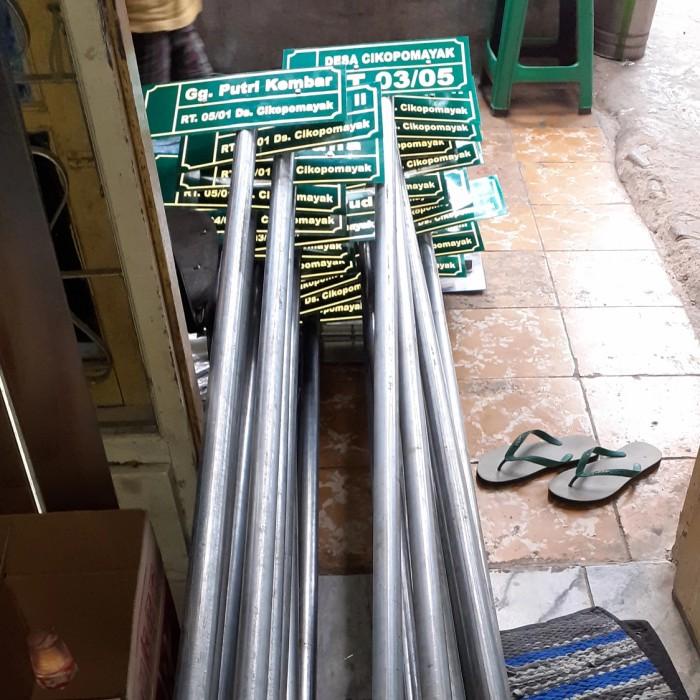 

Terlaris Tiang Plang Nama Jalan 200 Cm + 50 X 20 Cm Reflective Scotlite