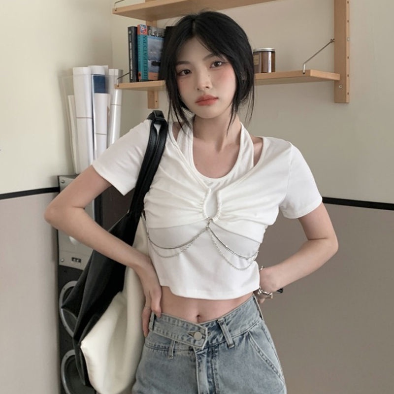 Red Palsu Dua Potong Menggantung Leher Lengan Pendek T-shirt Wanita In Tide Musim Panas 2022 Desain Baru Rasa Niche Pendek murni Keinginan Top