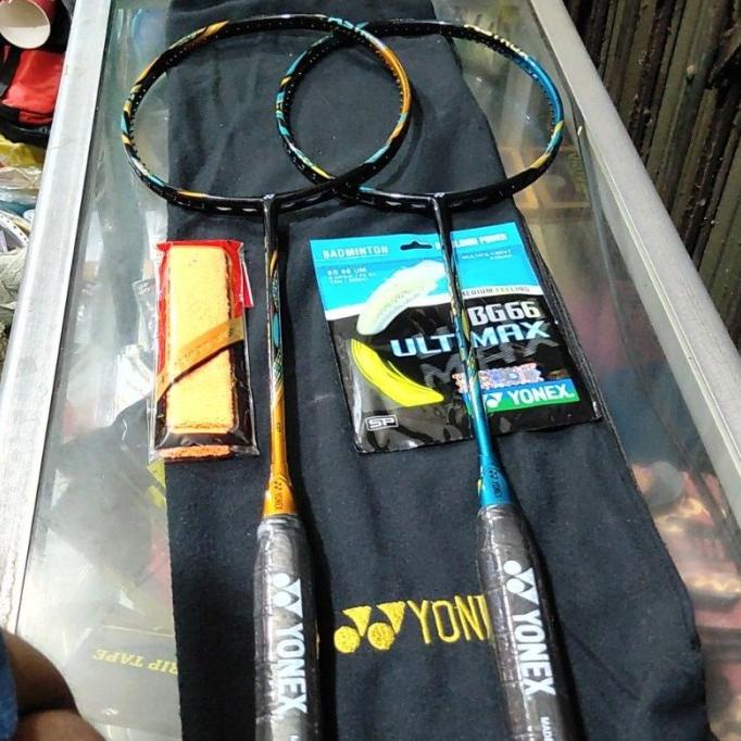 Raket Badminton Yonex ASTROX 88 D PRO