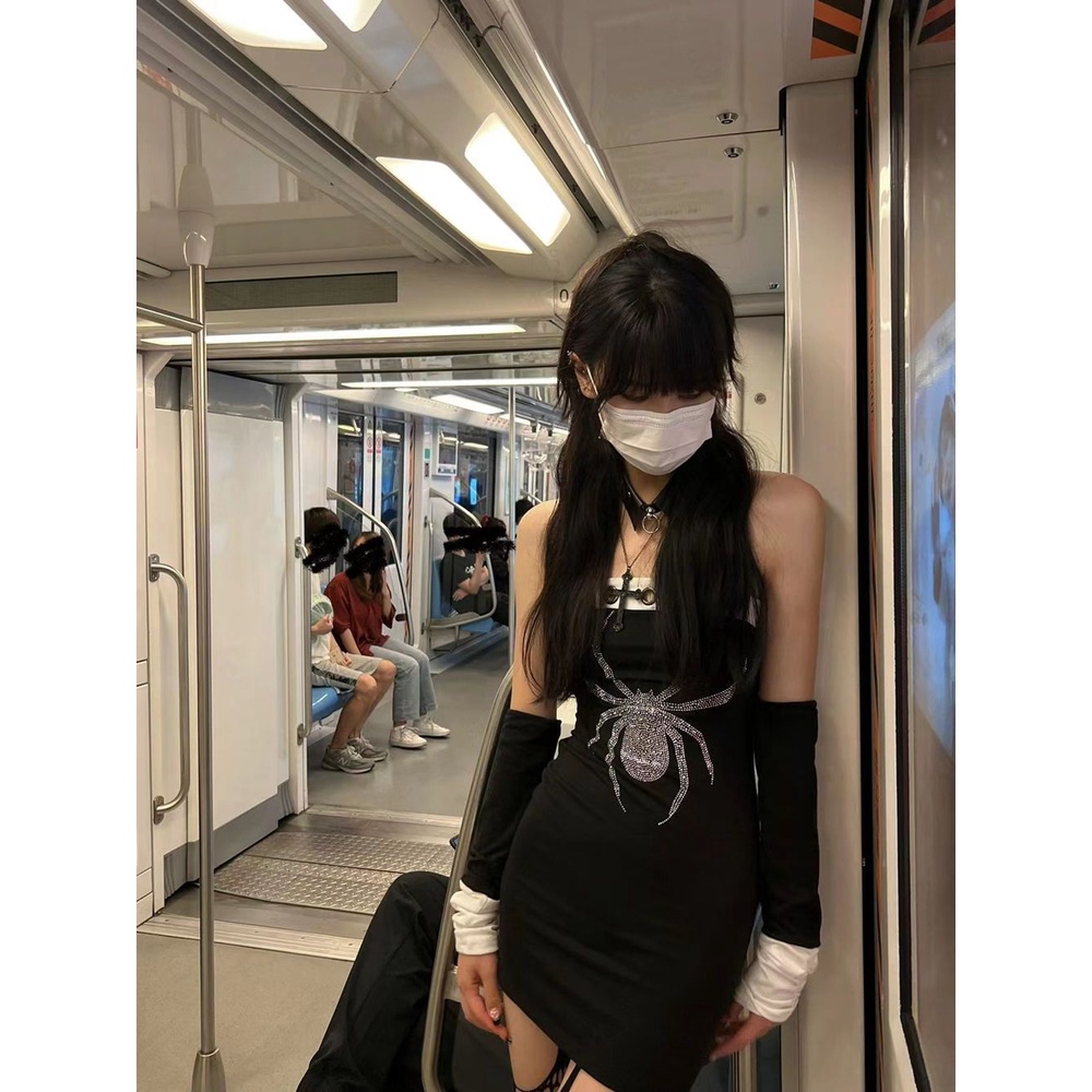 Red Niche design hot girl pure desire wind with sleeve dress female summer new slimming pure desire tube top bag hip skirt