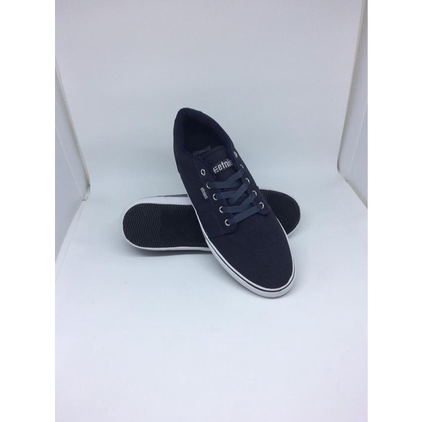 Sepatu casual skate Etnies Division kanvas biru tua/solputih-zigzag#20