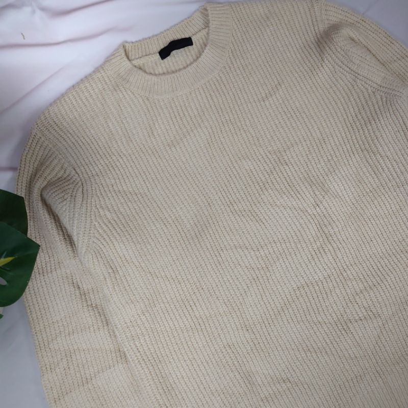 Basic Knitwear TBJ Nearby