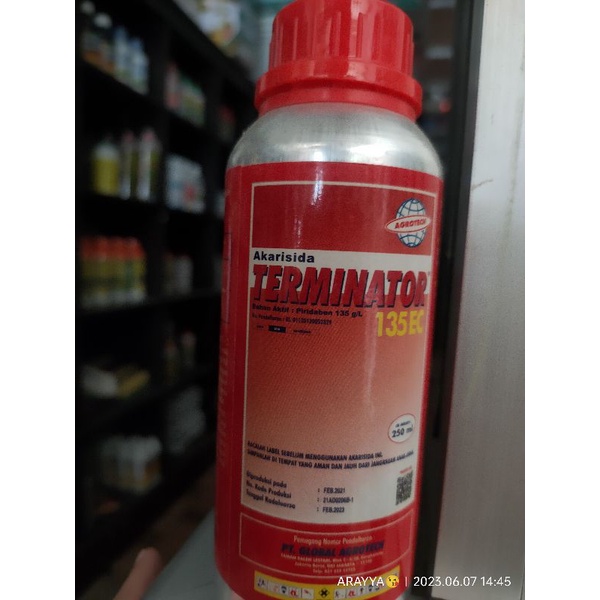 Terminator 135EC Akarisida Piridaben 135EC