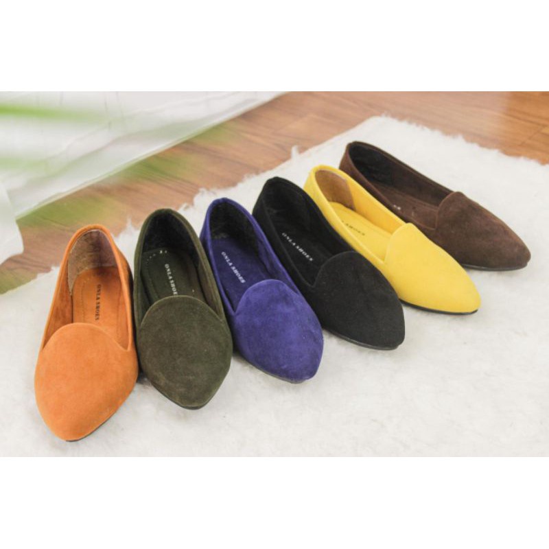 flash sale 7,7 Flat Shoes Wanita Polos suede BK 09