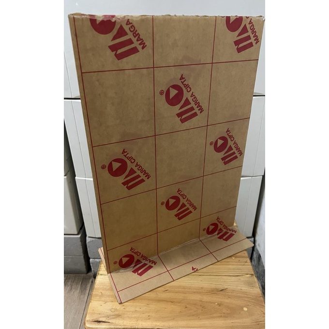 

Acrylic / akrilik tent card T A3 potrait T 42 cm x P 30 cm 3mm tom01