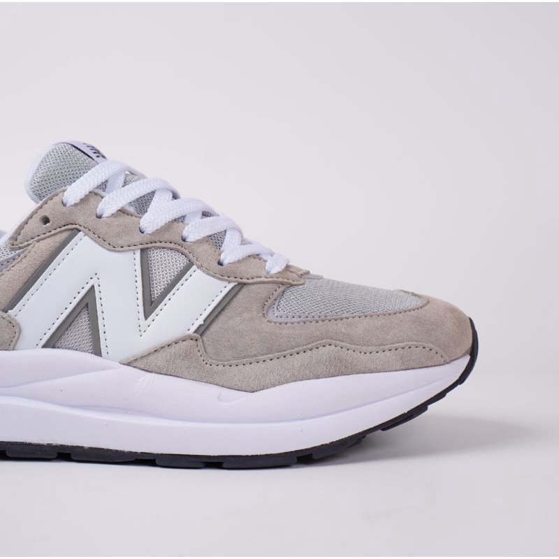 Sepatu New Balance 5740 Grey White