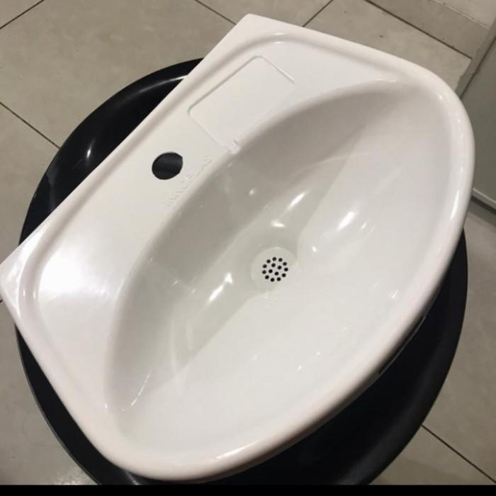 Kujo Wastafel Plastik Cuci Tangan Putih