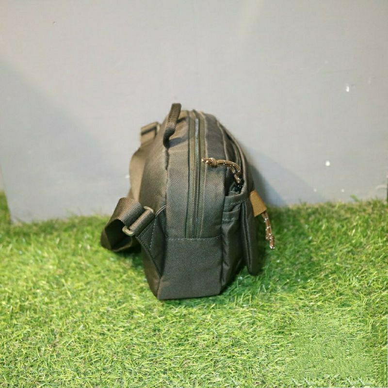 LIMITED TasEiger Portege Landscape Pouch