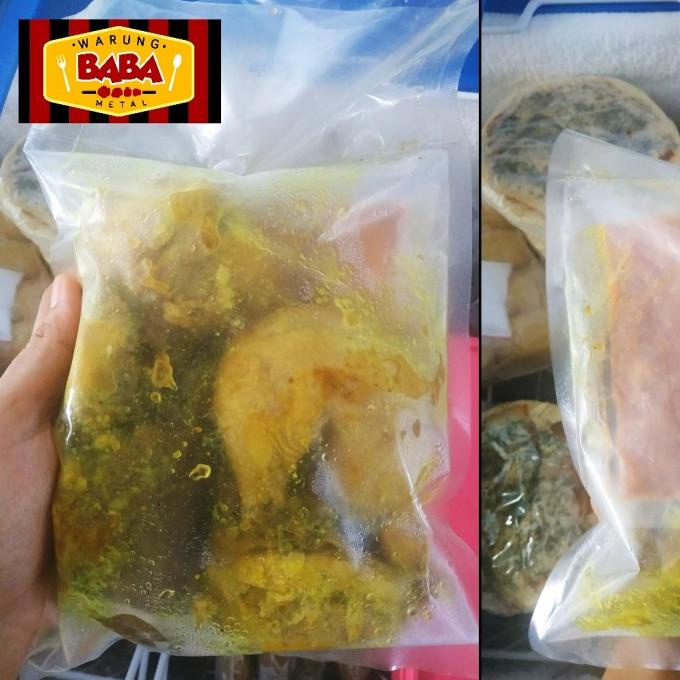 

Ayam Ungkep frozen 1 ekor + sambal + serundeng