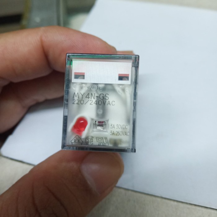 relay omron MY4N-GS 220VAC