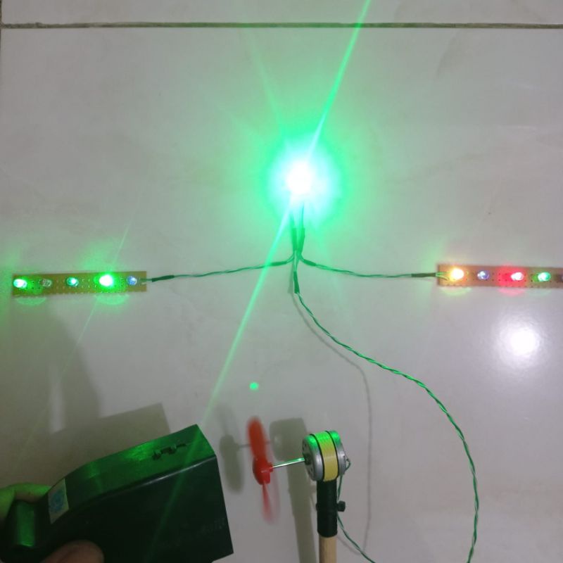 dinamo lampu layang layang kanan kiri rgb tengah led hpl super terang / siap pakai