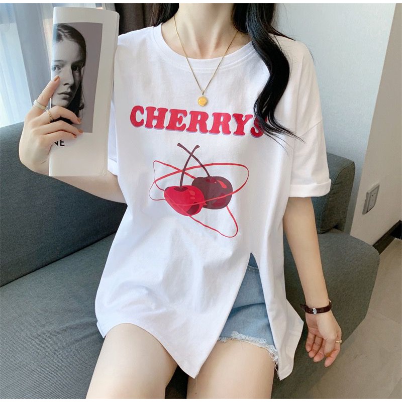 Oversize Tee Wanita Model Slit Samping Motif Cherry