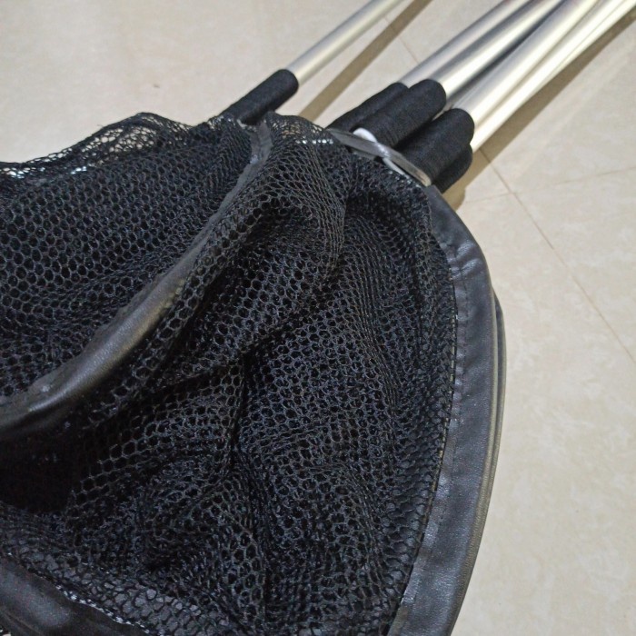 Seser Ikan Koi Serokan Ikan Besar Ikan Koi Seser Hitam Size L