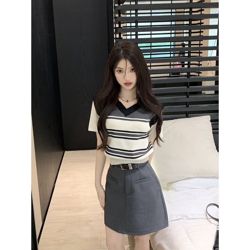 Red Fashion wanita musim panas baru pelangsing palsu dua potong kerah polo sweater top setengah panjang rok pendek set dua potong