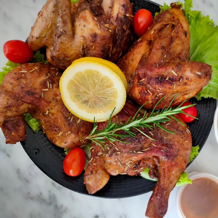 

Rosemary Chicken Roasted (1ekor)