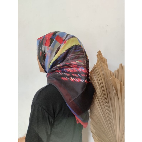 Hijab motif/Hijab segi empat/Hijab osaka by umama