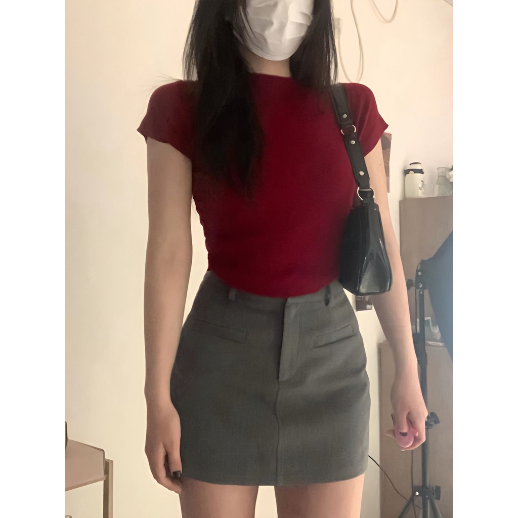 Red Gaya hasrat murni gadis panas setengah kerah tinggi bahu depan lengan pendek t-shirt wanita musim panas pinggang tinggi budidaya diri merah bottoming kemeja atasan pendek