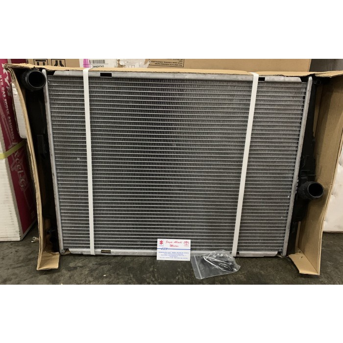 Radiator BMW E90 320i 2005 - 2012 imitasi