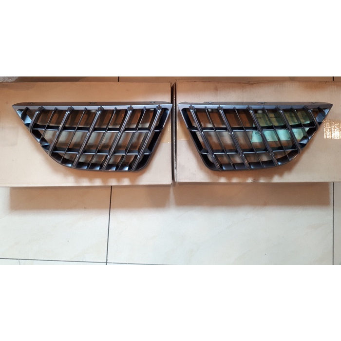 Grill Mitsubishi Kuda 25