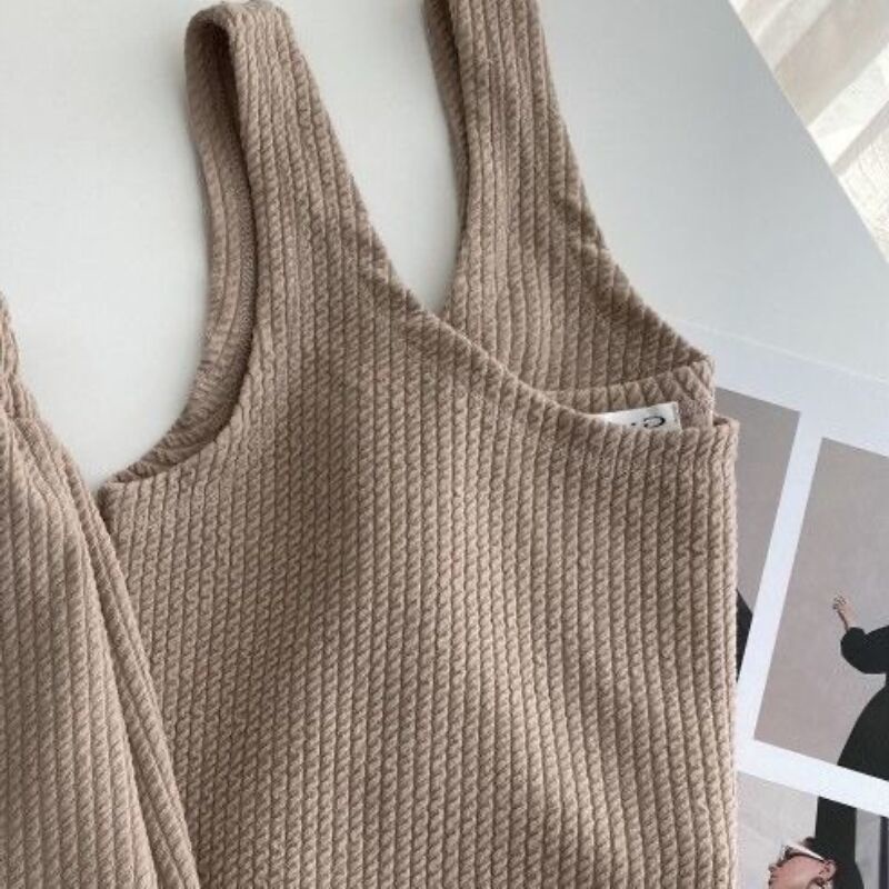 Red 2022 Anak Perempuan Musim Panas Ukuran Besar Setelan Kasual Gemuk MM Longgar Rompi Top Lebar Kaki Celana Pendek Rumah Malas Set Dua Potong