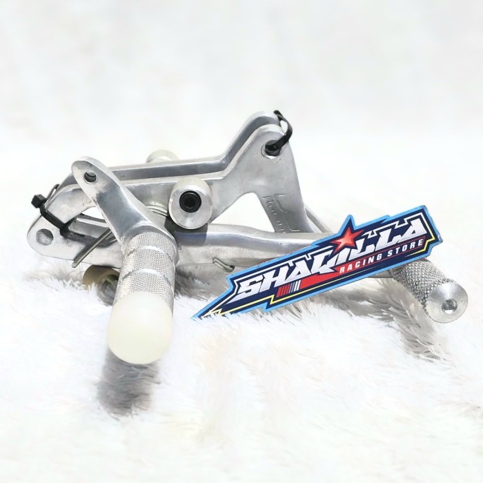 STEP UNDERBONE SATRIA 2TAK 2 TAK LUMBA HIU OSI RACING DURAL FOOTSTEP