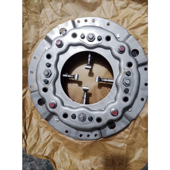 Dekrup Fuso Ps220 Matahari Matahari Clutch Cover