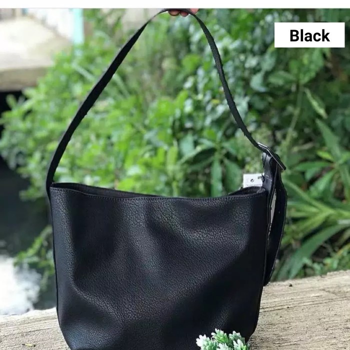MUST HAVE ZARA HOBO SLING BAG TAS WANITA IMPORT ORIGINAL TERLARIS